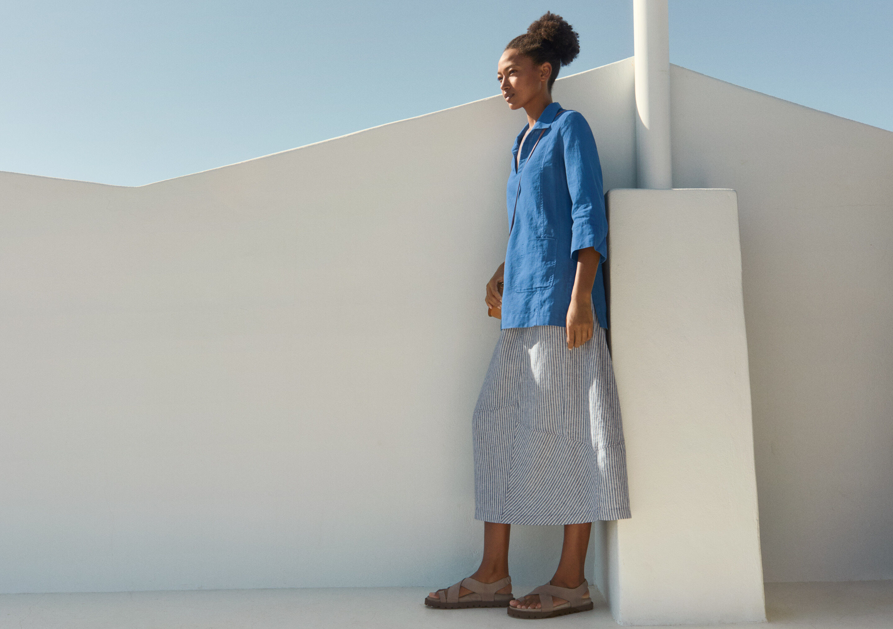Bluse mit eingewebtem Kreuzmuster