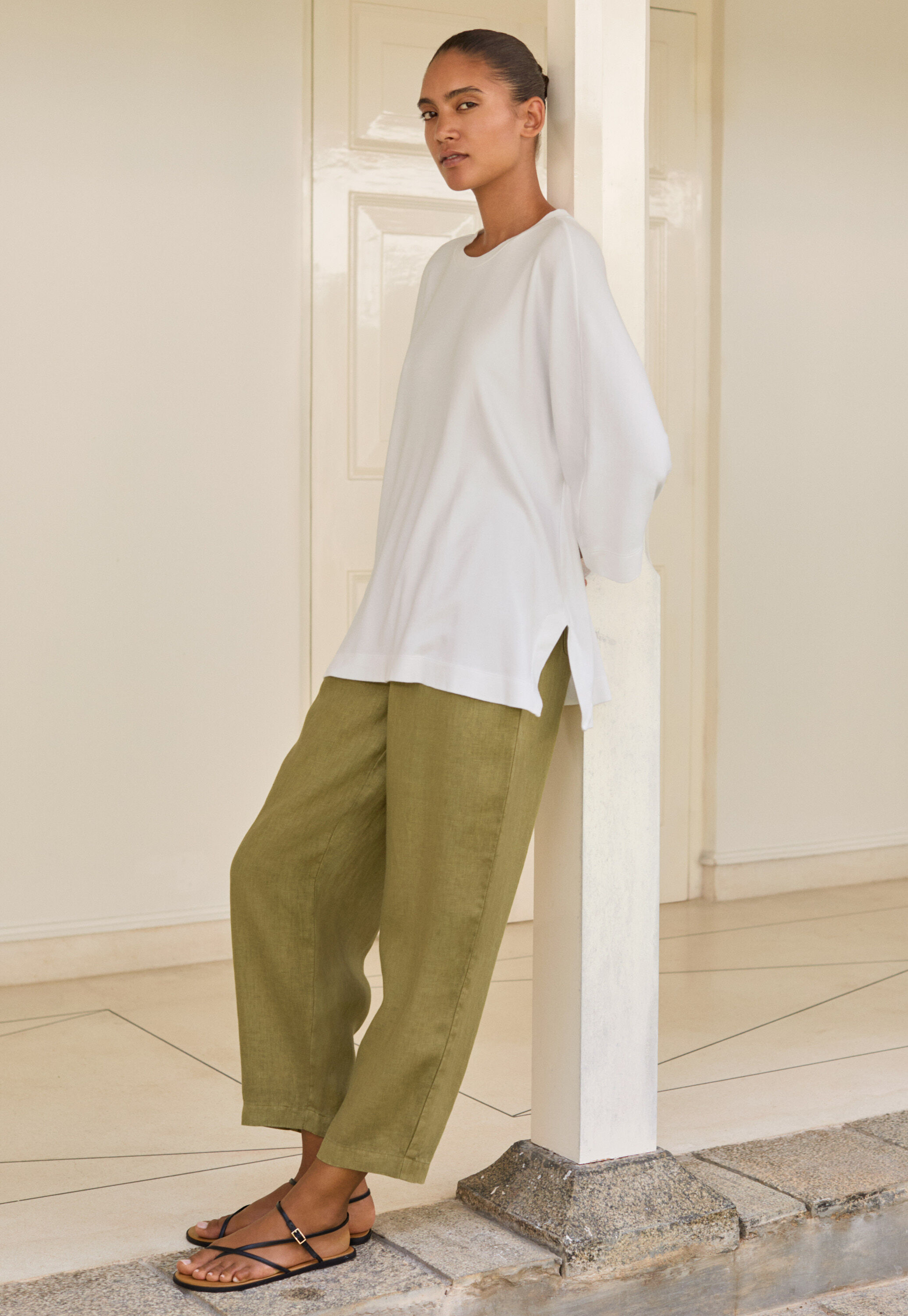 Bluse mit eingewebtem Kreuzmuster
