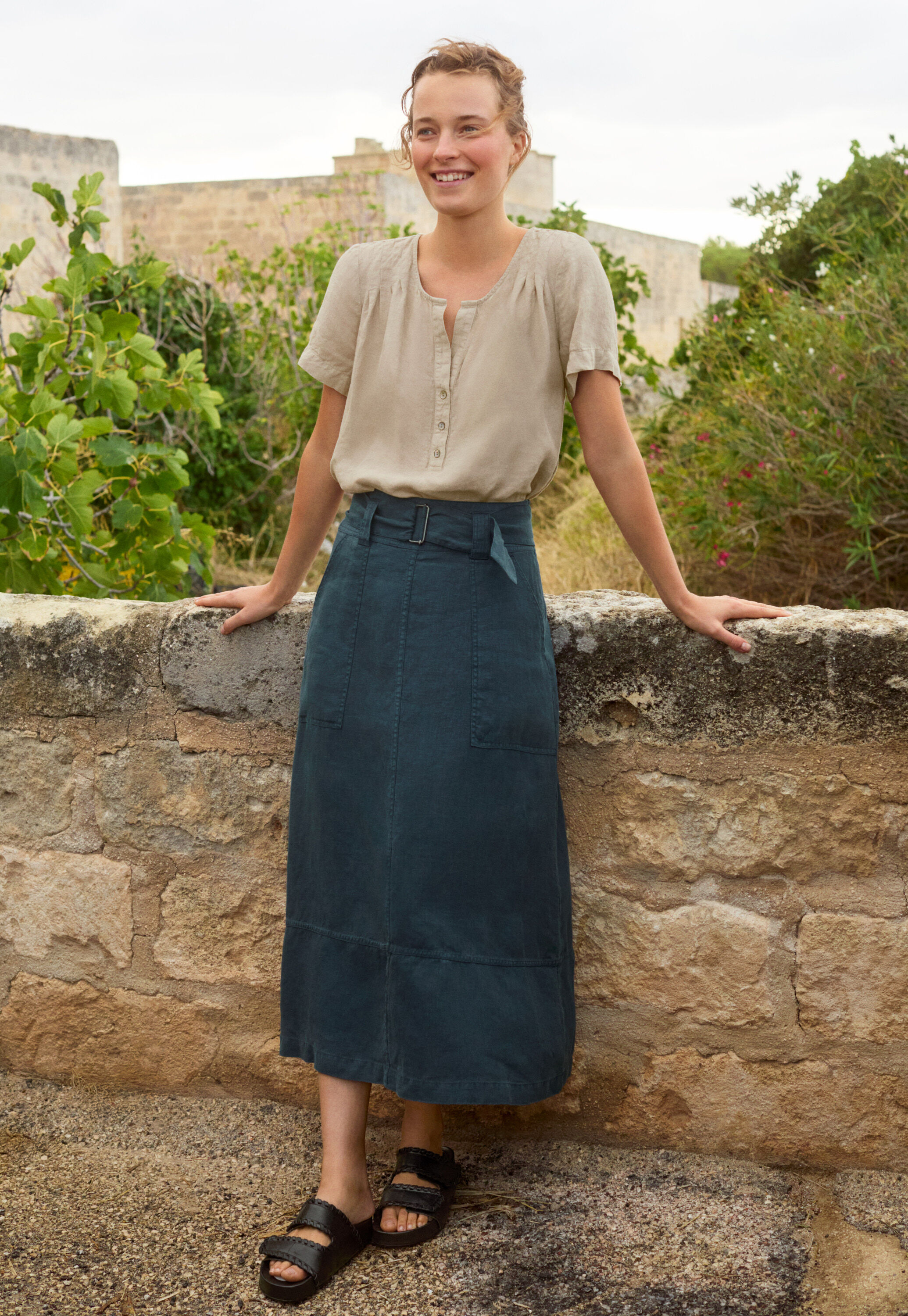 Bluse mit eingewebtem Kreuzmuster