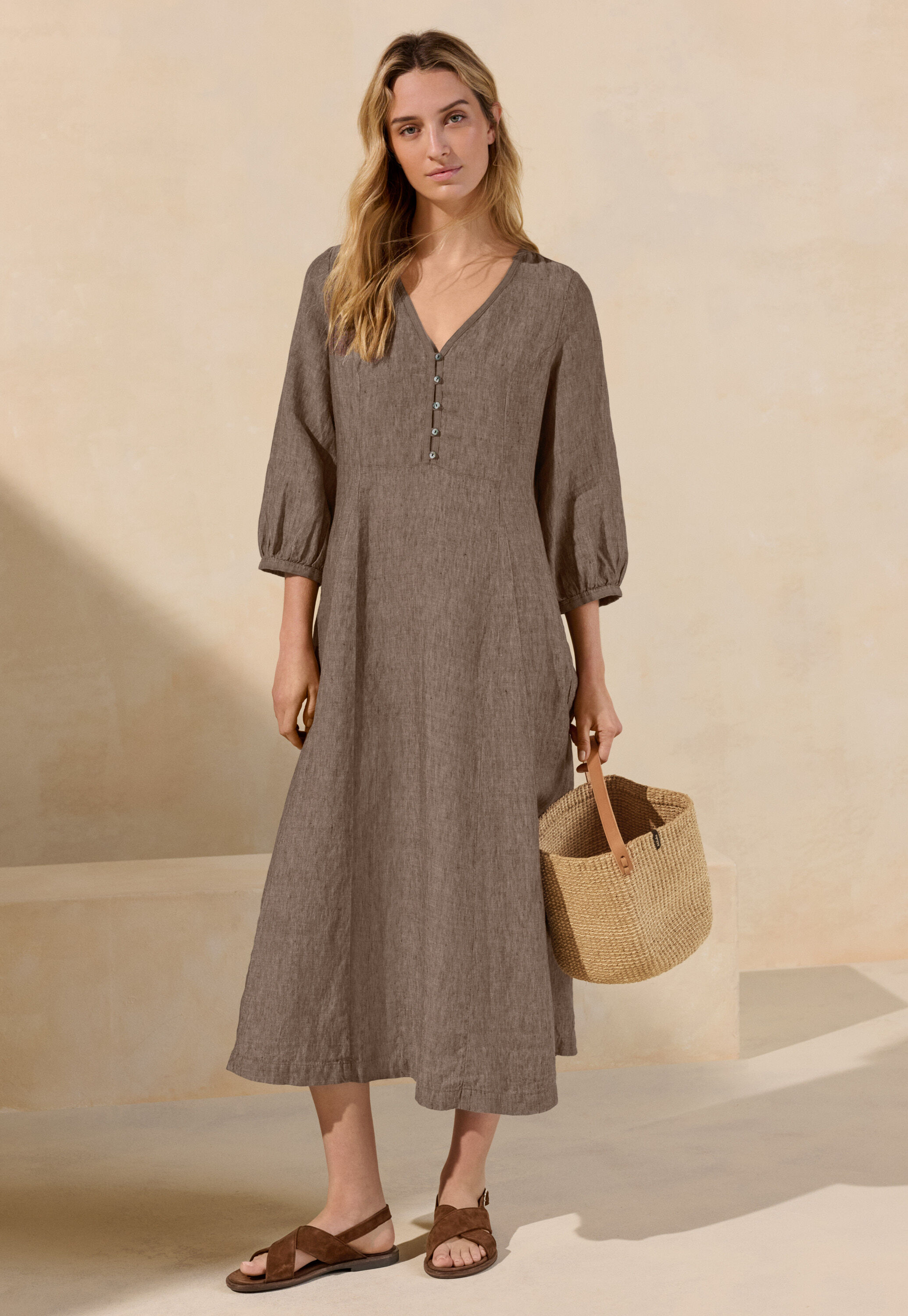 Bluse mit eingewebtem Kreuzmuster