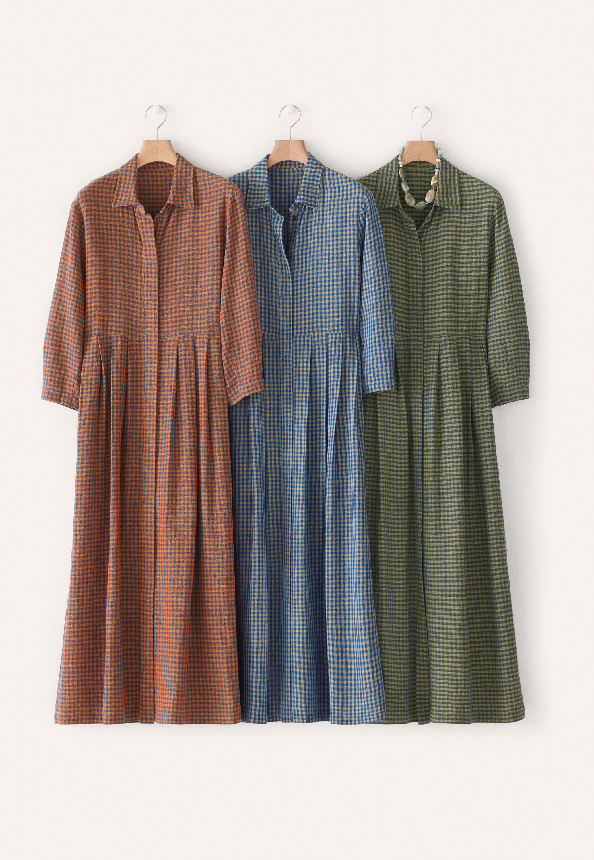 Bluse mit eingewebtem Kreuzmuster
