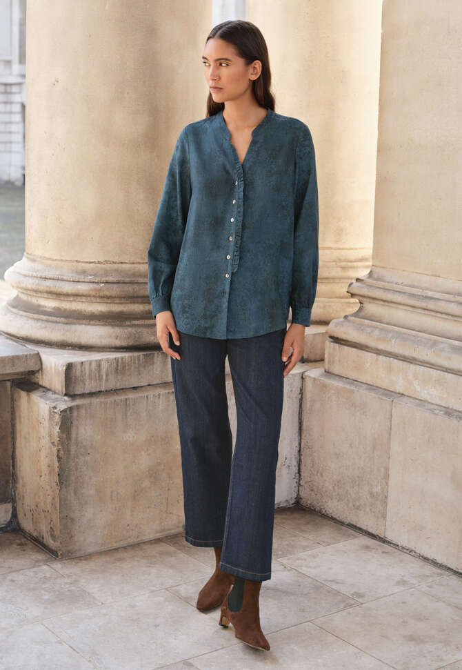 Bluse mit R&uuml;schendetail, Ozeanblau, completeTheLook